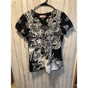 Scrub shirt by Kathy Peterson size XS